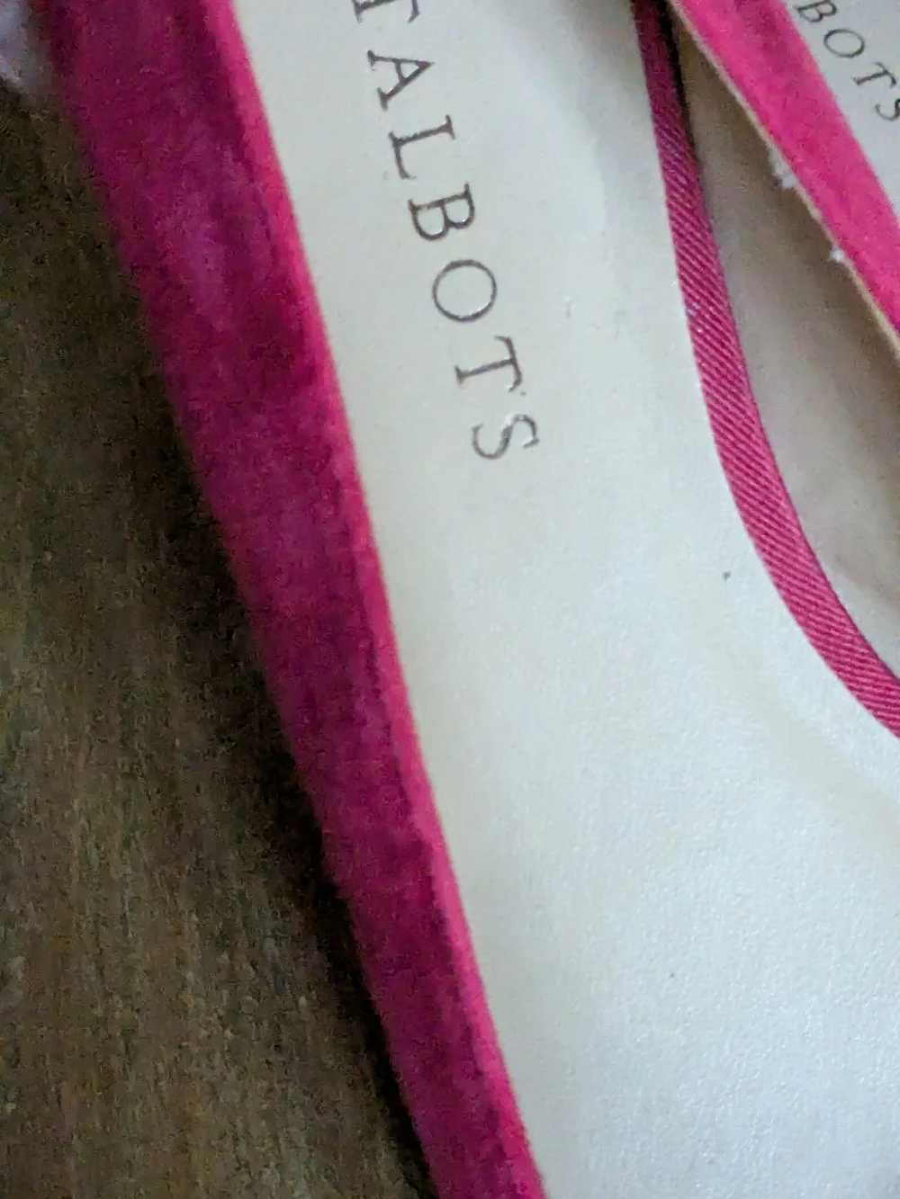 Talbots Cherry Red Suede Pointed-Toe Flats with Embellished Bow Size 6